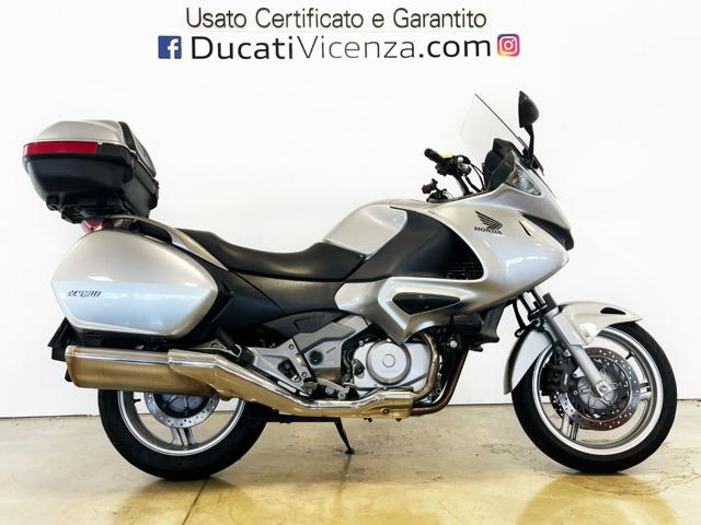 HONDA Deauville 700 Grigio metallizzato