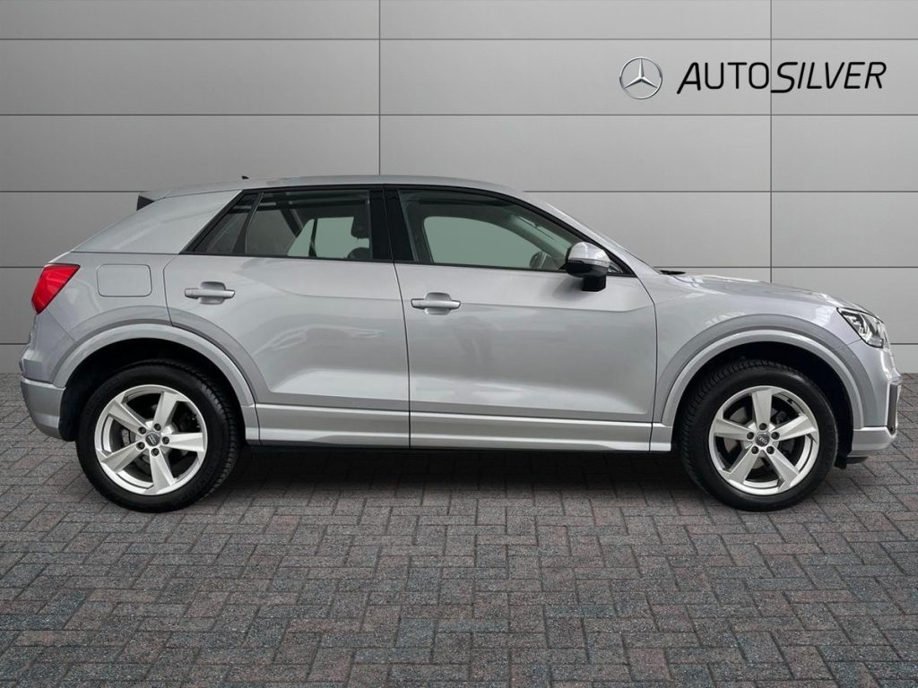 AUDI Q2 30 TFSI Business - 5