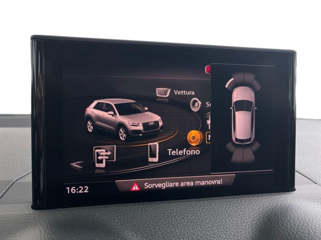 AUDI Q2 30 TFSI Business - 12