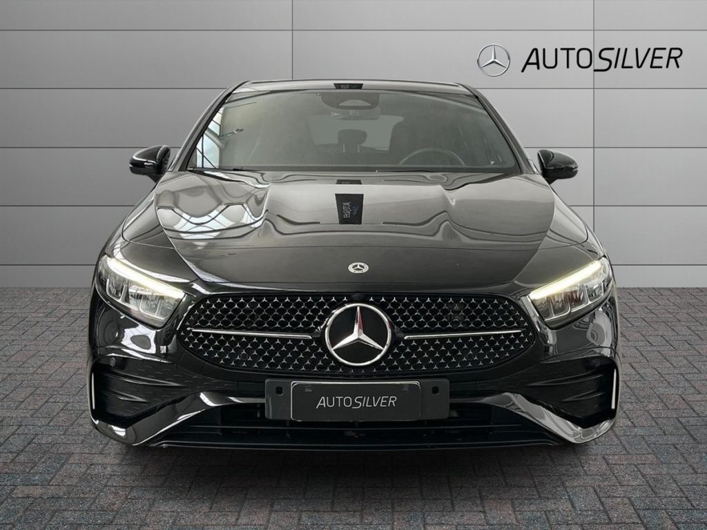 MERCEDES-BENZ A 180 d Automatic AMG Line Advanced Plus - 3
