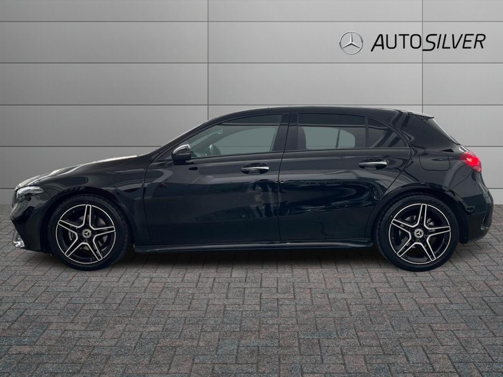 MERCEDES-BENZ A 180 d Automatic AMG Line Advanced Plus - 6
