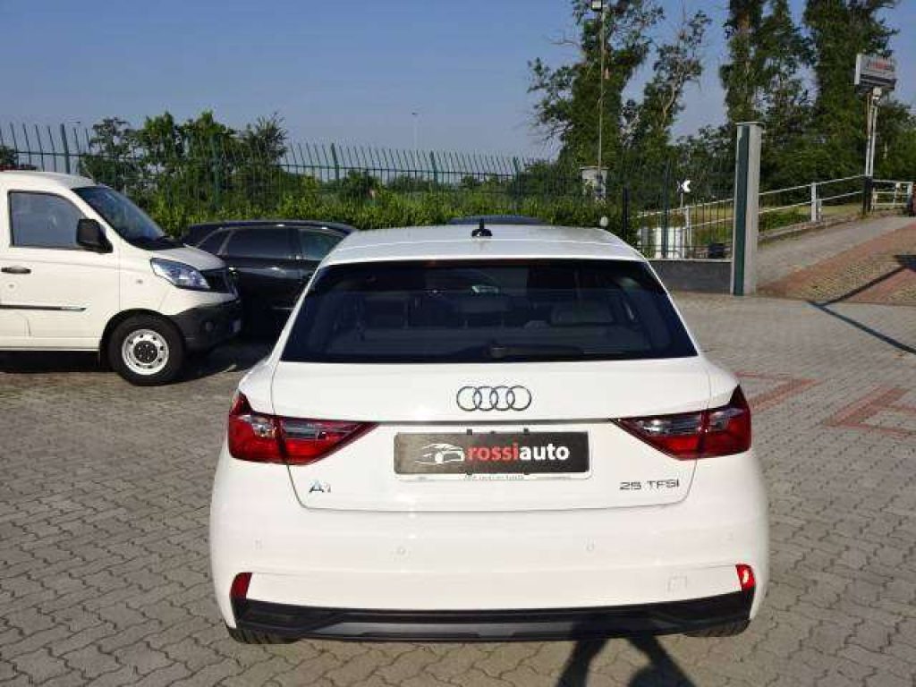 AUDI A1 Sportback 25 1.0 tfsi Advanced adatta x NEOPATENTA - 5