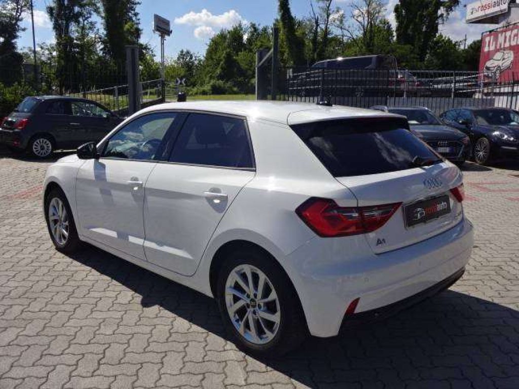 AUDI A1 Sportback 25 1.0 tfsi Advanced adatta x NEOPATENTA - 6
