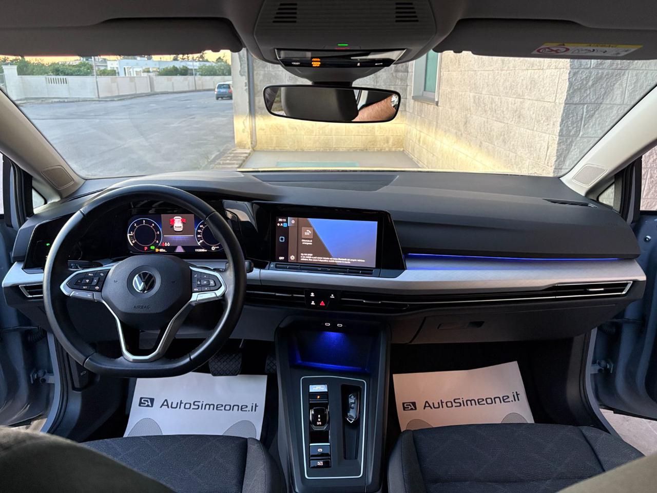 VOLKSWAGEN Golf 2.0 TDI DSG SCR Life COCKPIT-LUCI AMBIENTE - 13