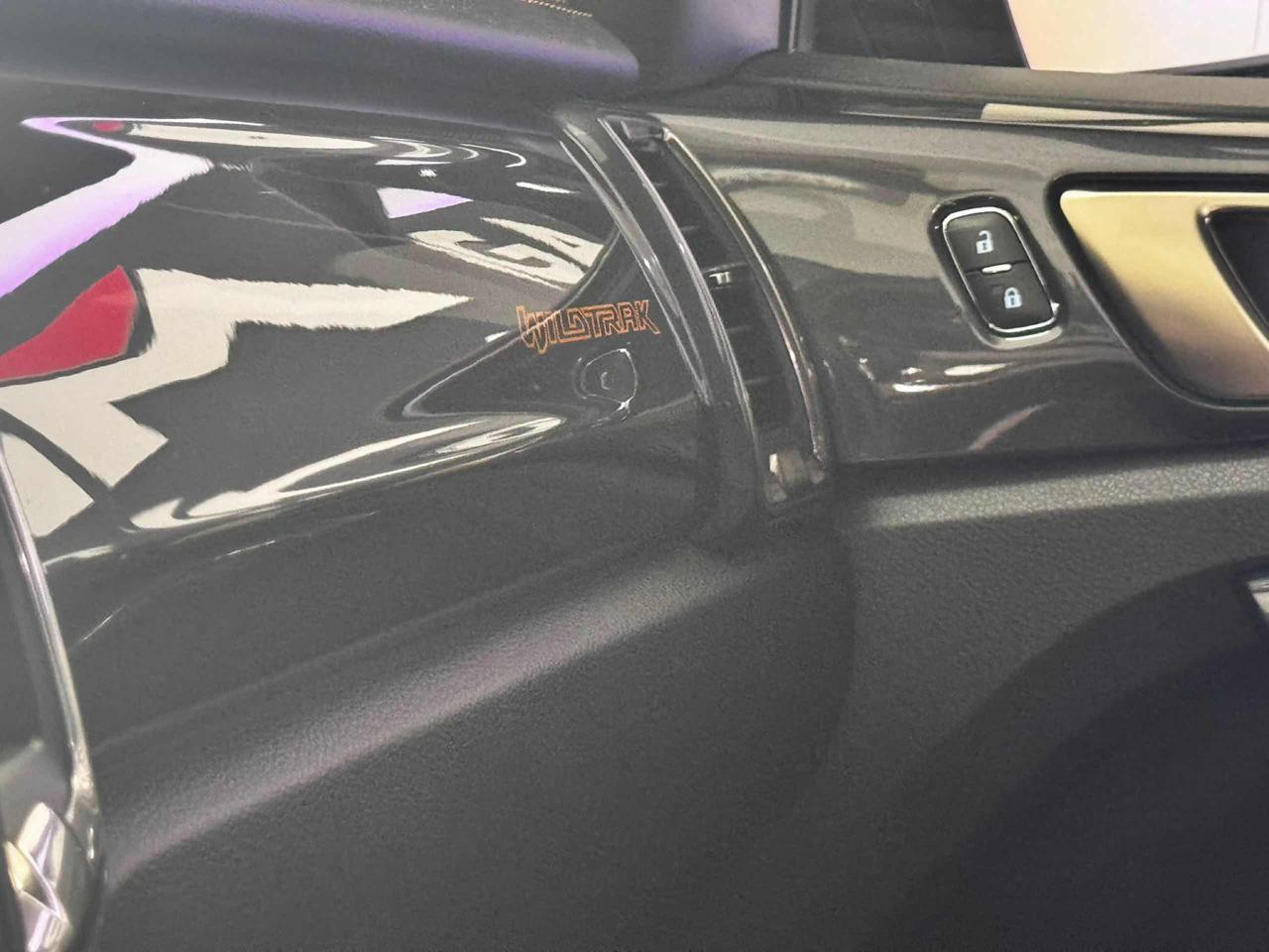 FORD Ranger Wildtrak 2.0 TDCi aut. 213 CV lVA ESPOSTA 5 posti - 38