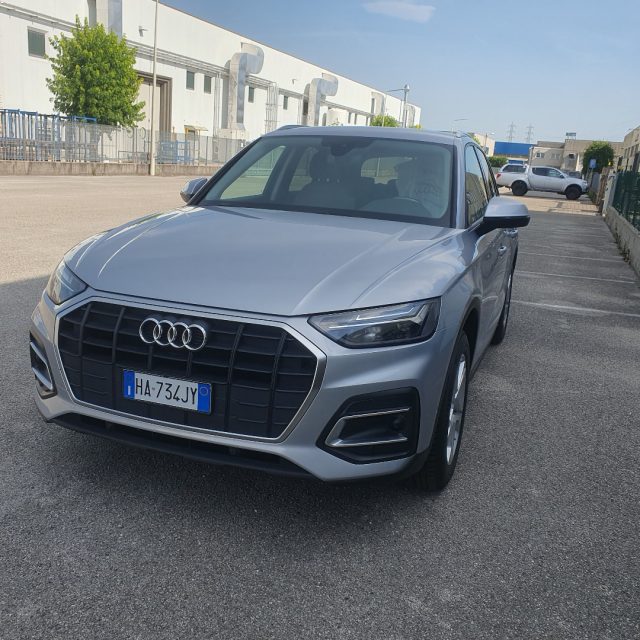 AUDI Q5 Argento metallizzato