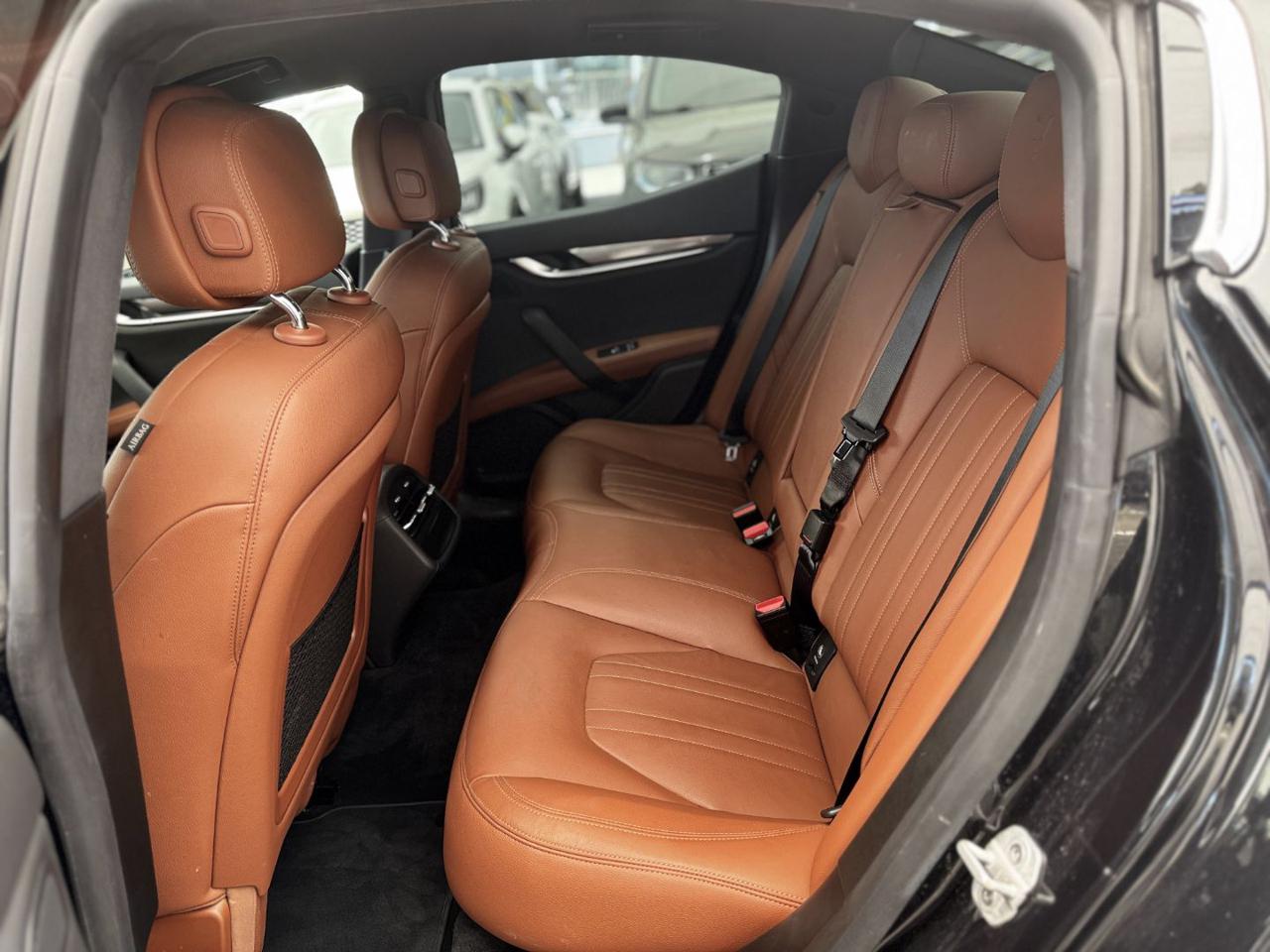 MASERATI Ghibli 330cv MHEV (PelleCognac/APP/LED/Retro) - 11