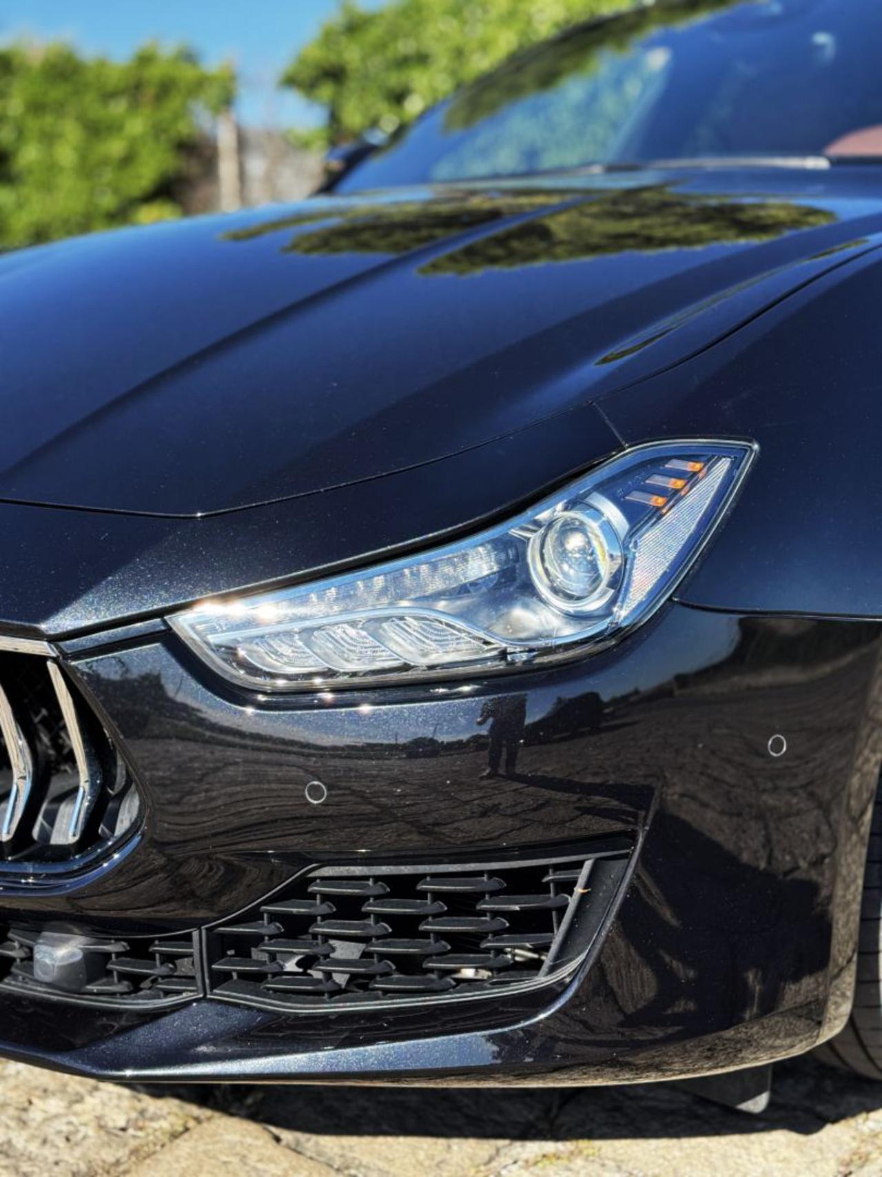 MASERATI Ghibli 330cv MHEV (PelleCognac/APP/LED/Retro) - 33