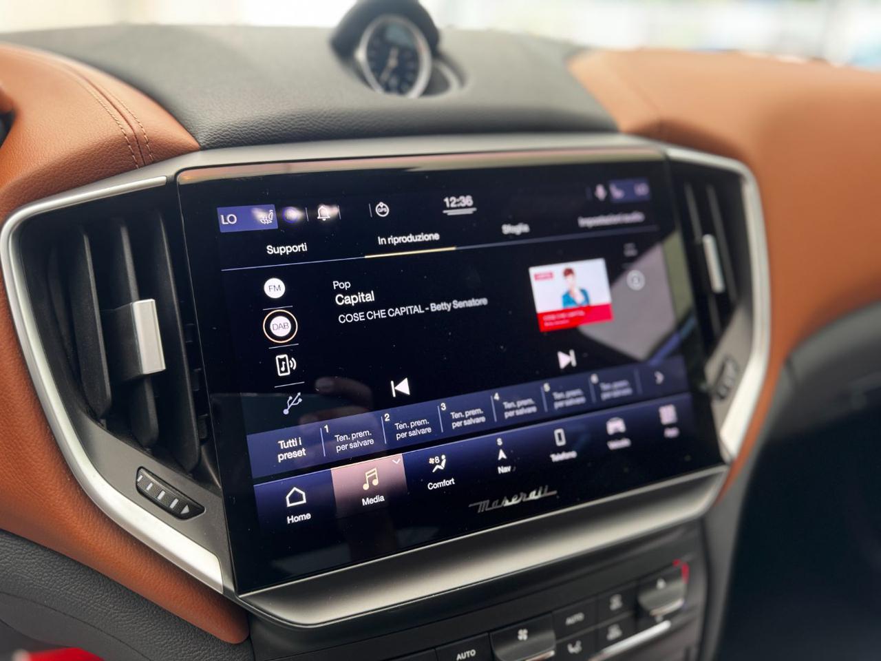 MASERATI Ghibli 330cv MHEV (PelleCognac/APP/LED/Retro) - 26