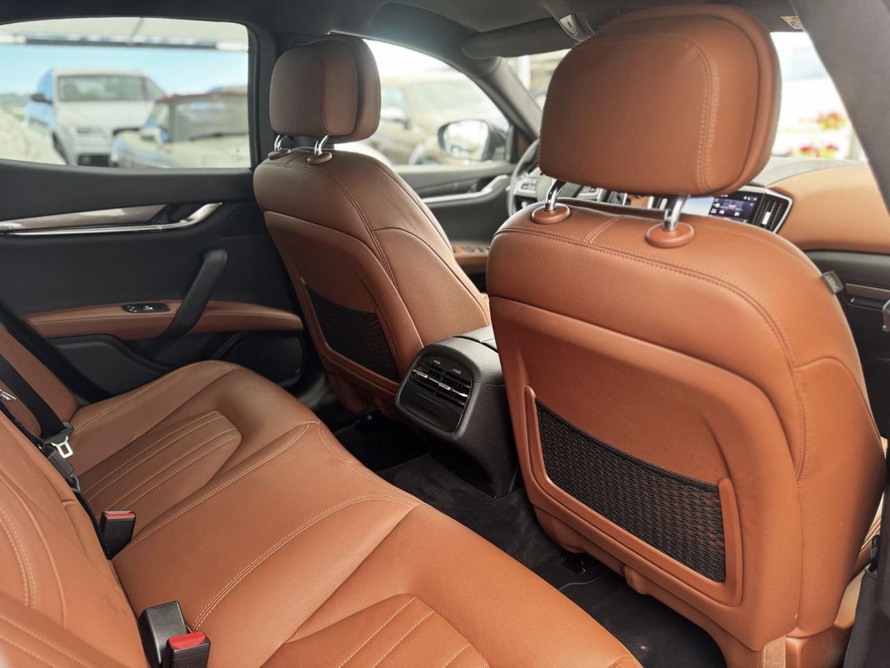 MASERATI Ghibli 330cv MHEV (PelleCognac/APP/LED/Retro) - 25
