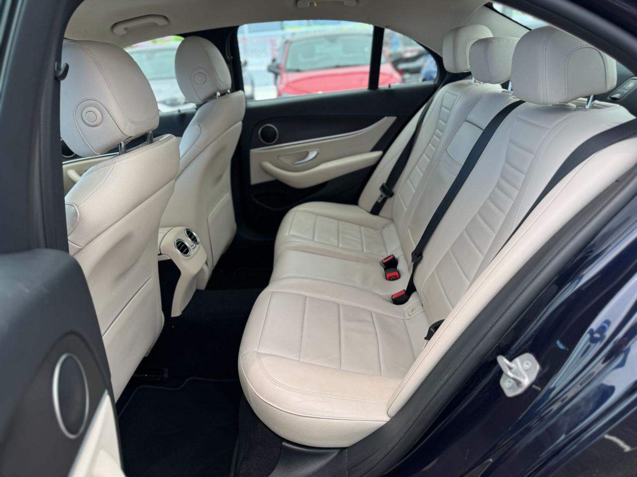 MERCEDES-BENZ E 220 d 4Matic Auto Premium AMG (Pelle/Navi/Auto/LED) - 12