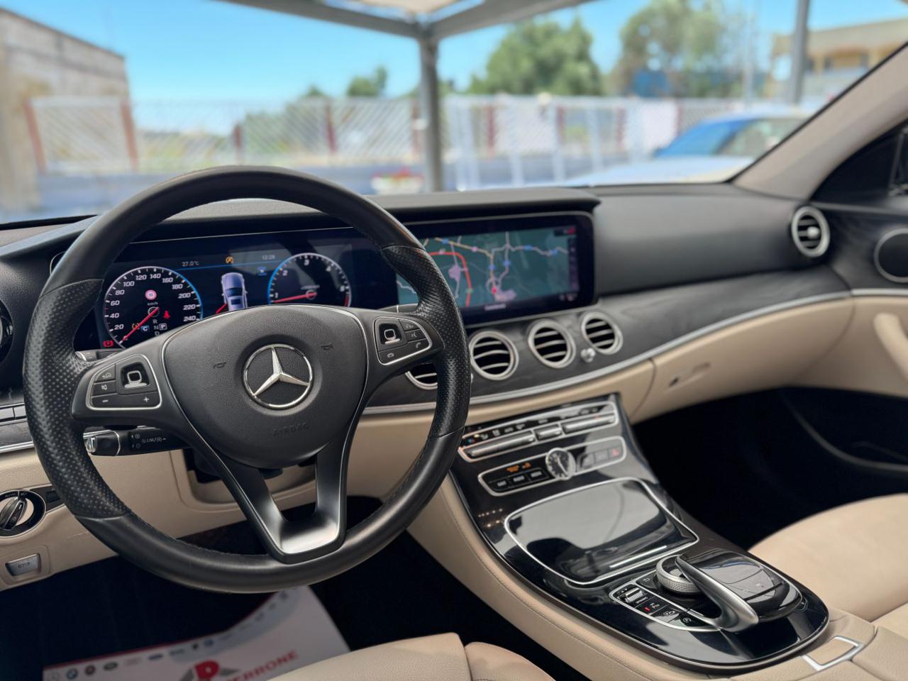 MERCEDES-BENZ E 220 d 4Matic Auto Premium AMG (Pelle/Navi/Auto/LED) - 7