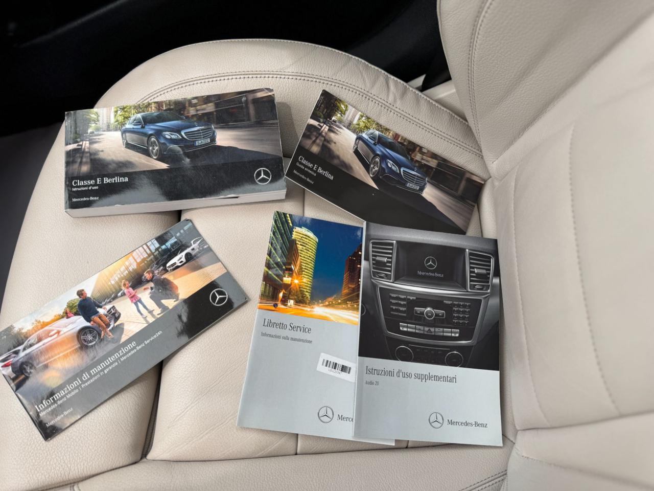MERCEDES-BENZ E 220 d 4Matic Auto Premium AMG (Pelle/Navi/Auto/LED) - 27