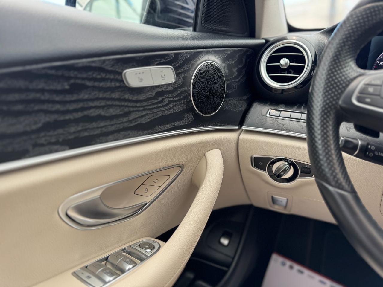 MERCEDES-BENZ E 220 d 4Matic Auto Premium AMG (Pelle/Navi/Auto/LED) - 21