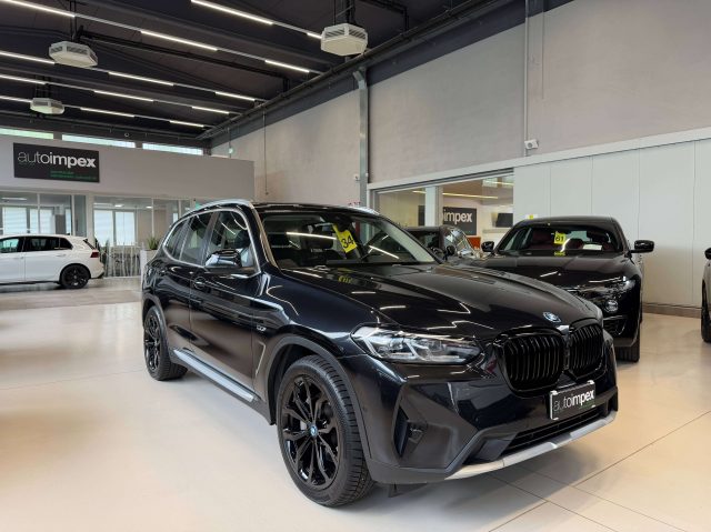 BMW X3 Schwarz metallisiert