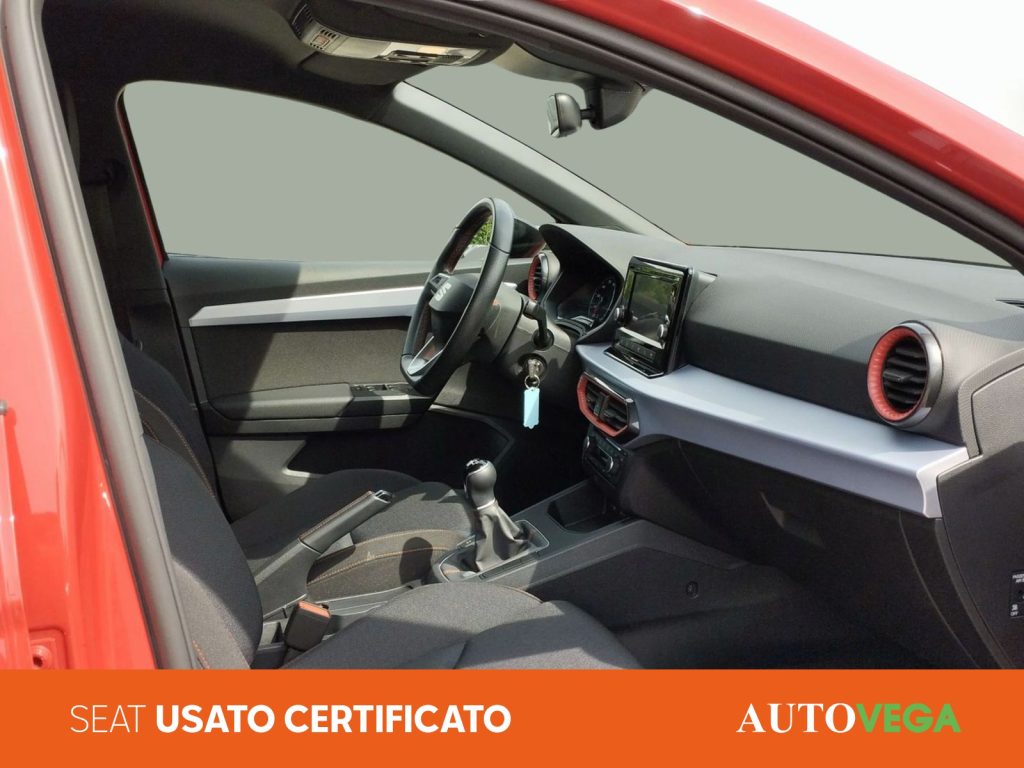 SEAT Ibiza 1.0 ecotsi fr 95cv - 6