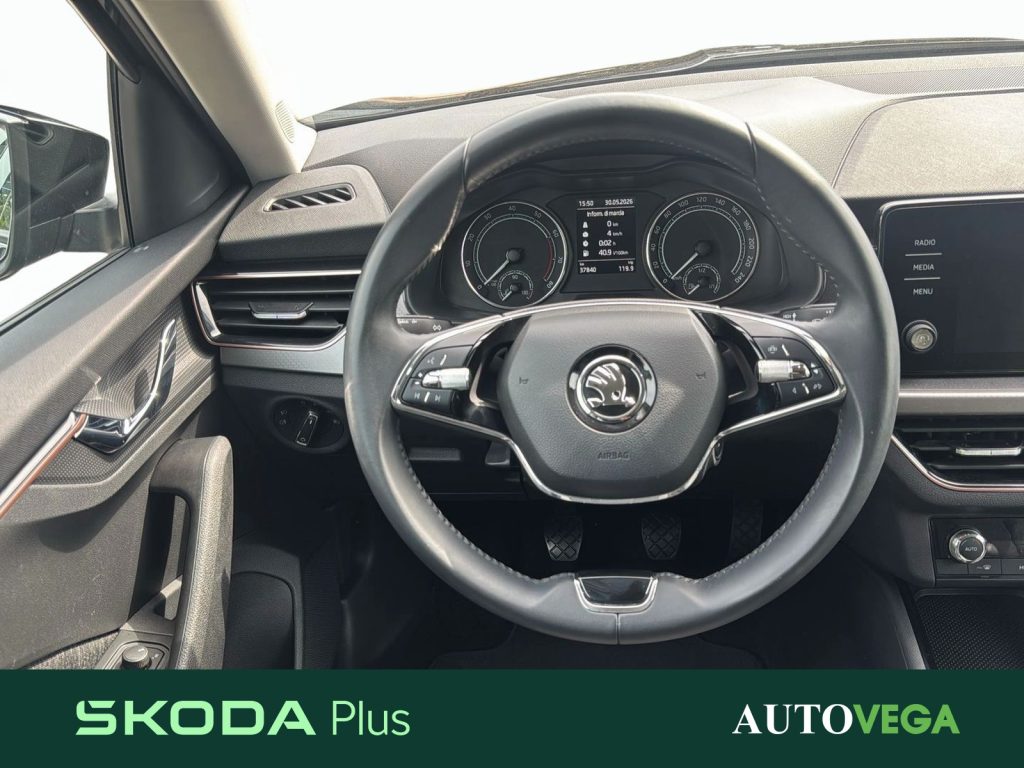 SKODA Kamiq 1.0 tsi black dots 95cv - 9