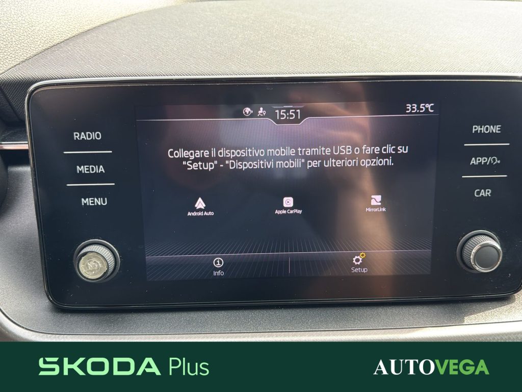 SKODA Kamiq 1.0 tsi black dots 95cv - 12