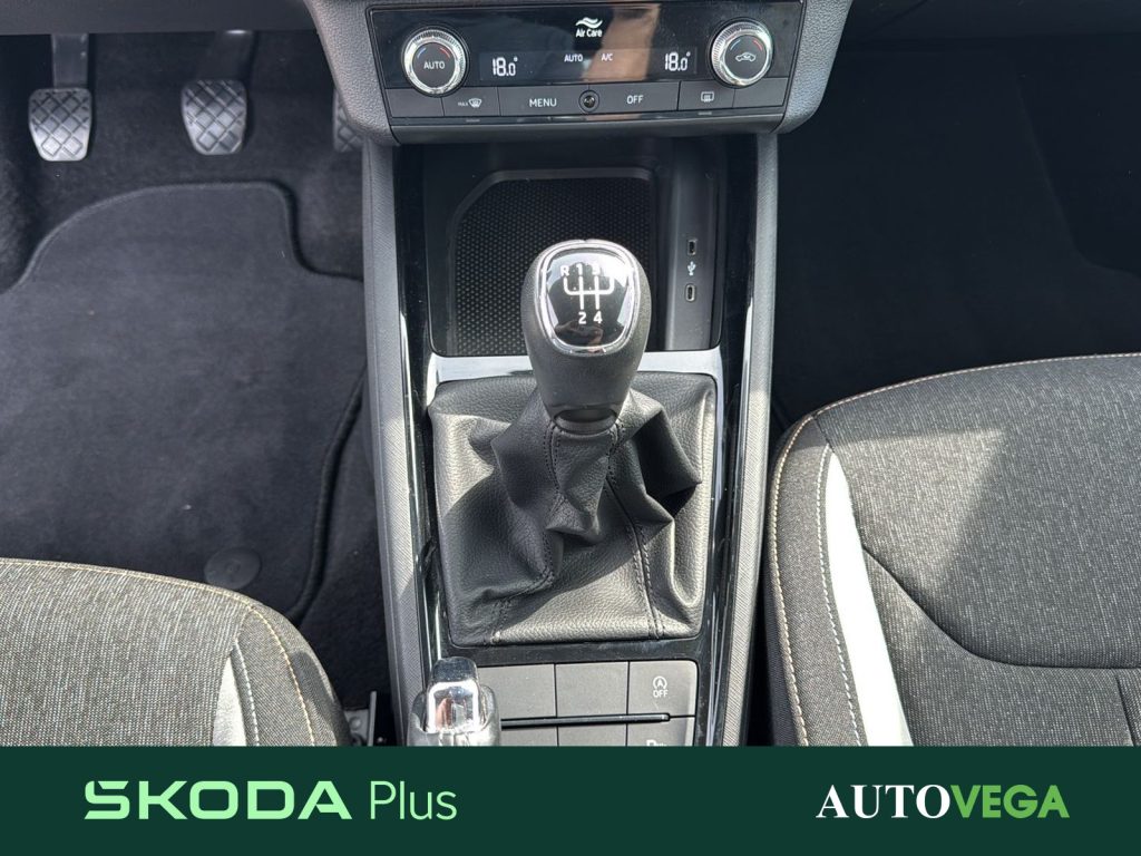 SKODA Kamiq 1.0 tsi black dots 95cv - 15