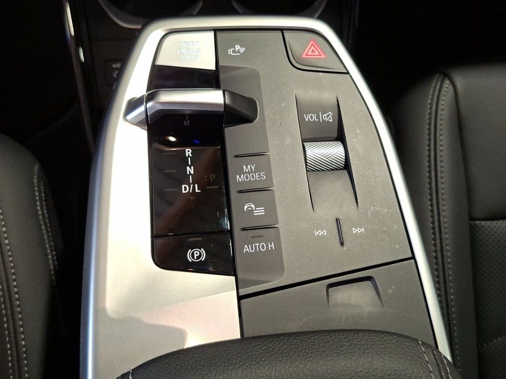 BMW X1 xDrive 25e xLine - 12
