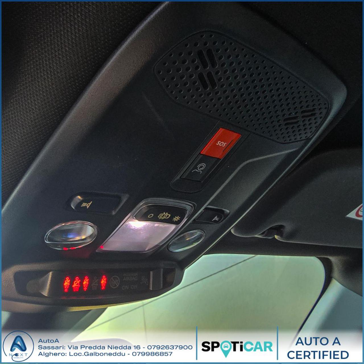 PEUGEOT 2008 PureTech 100 S&S Allure - 33