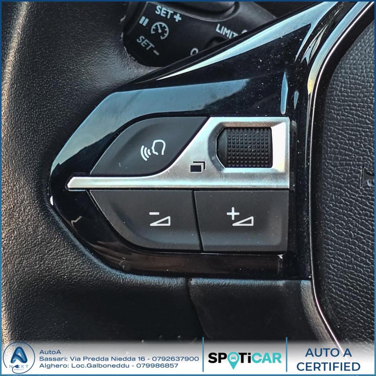 PEUGEOT 2008 PureTech 100 S&S Allure - 13