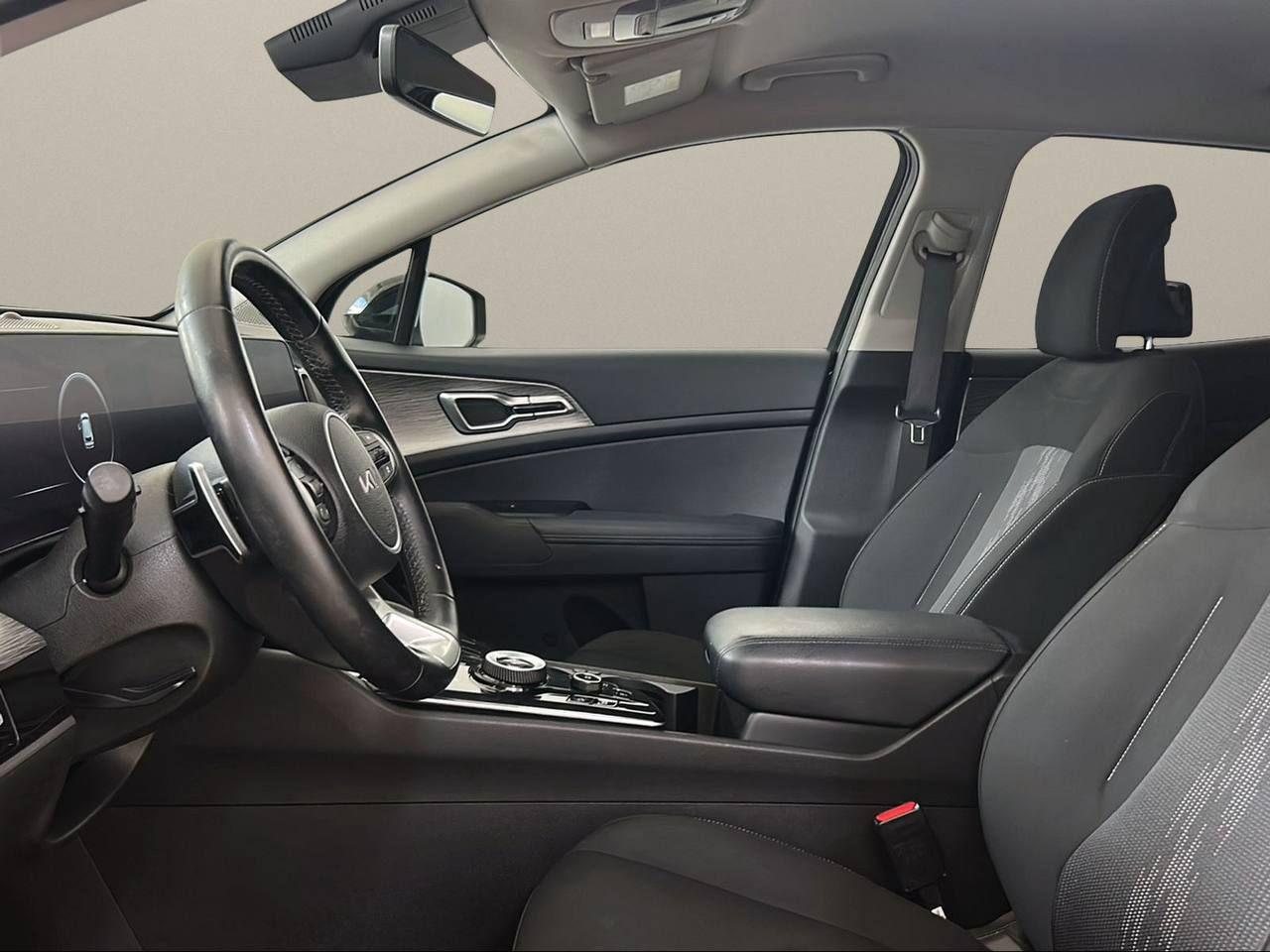 KIA Sportage 1.6 CRDi MHEV DCT Style - 8