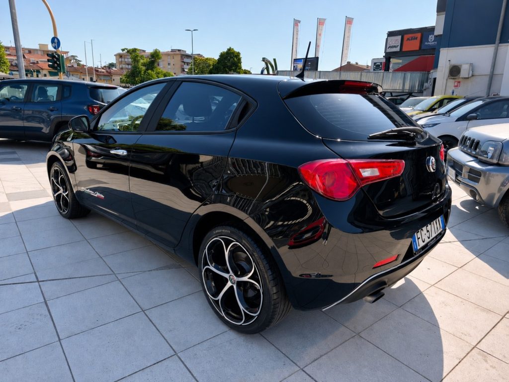 ALFA ROMEO Giulietta 1.4 Turbo 120 CV Super - 3