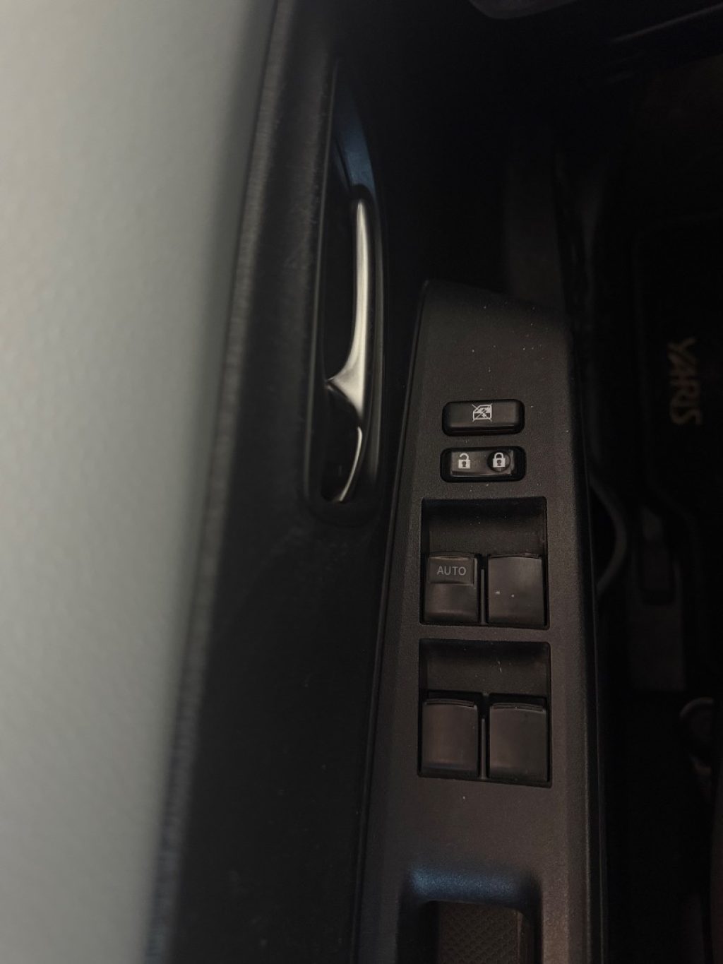 TOYOTA Yaris 1.5 Hybrid 5 porte LoungePIÙ - 16