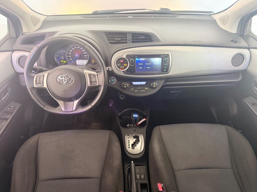 TOYOTA Yaris 1.5 Hybrid 5 porte LoungePIÙ - 13