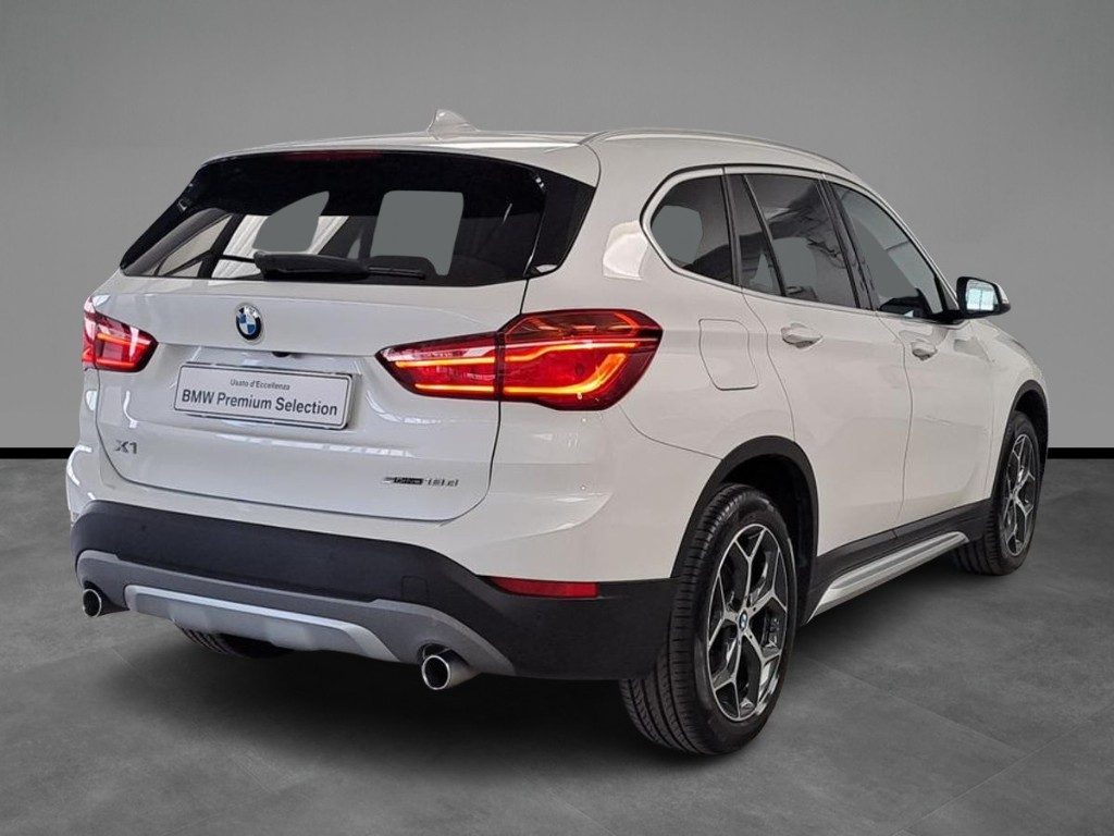 BMW X1 sDrive18d xLine Aut. + Tetto apr. - 16
