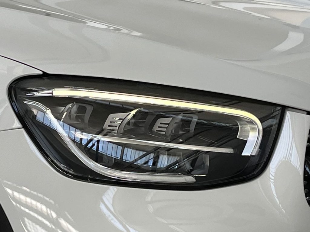 MERCEDES-BENZ GLC 300 de 4Matic Plug-in hybrid Coupé Premium - 17