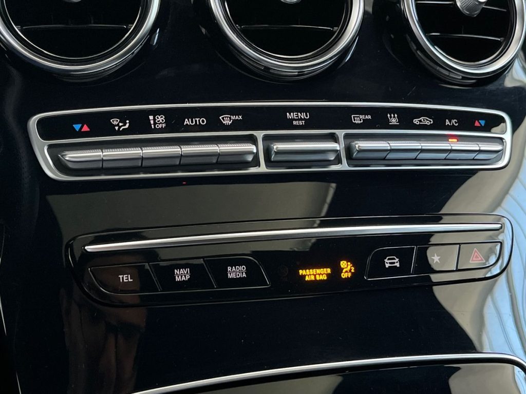 MERCEDES-BENZ GLC 300 de 4Matic Plug-in hybrid Coupé Premium - 14