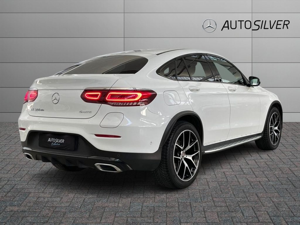 MERCEDES-BENZ GLC 300 de 4Matic Plug-in hybrid Coupé Premium - 2
