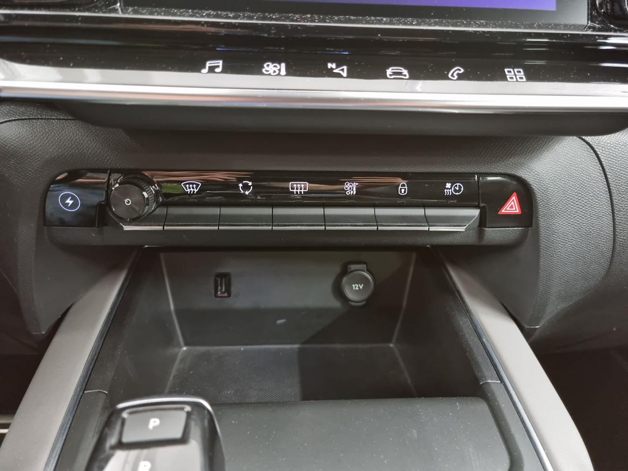 CITROEN C5 Aircross Hybrid 225 e-EAT8 Shine - 30