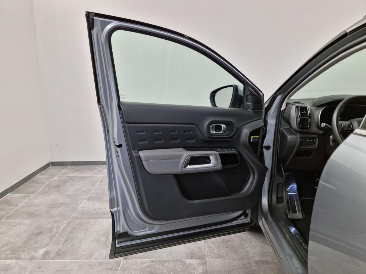 CITROEN C5 Aircross Hybrid 225 e-EAT8 Shine - 22