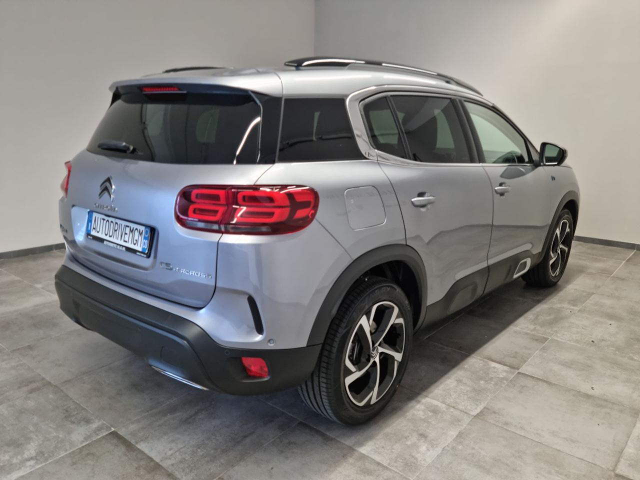CITROEN C5 Aircross Hybrid 225 e-EAT8 Shine - 21