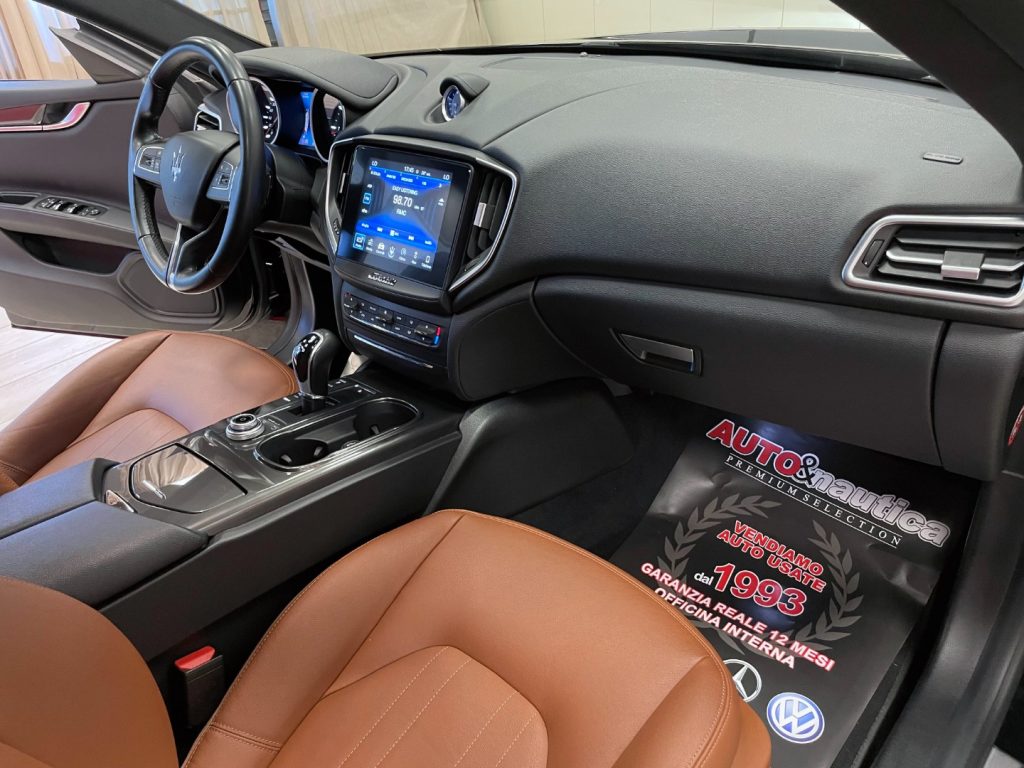 MASERATI Ghibli 3.0 V6 DS 275CV AUTO MY17 - 50