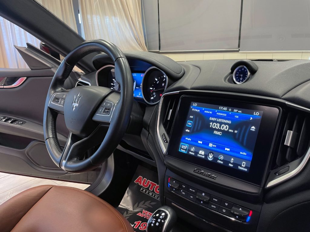 MASERATI Ghibli 3.0 V6 DS 275CV AUTO MY17 - 51