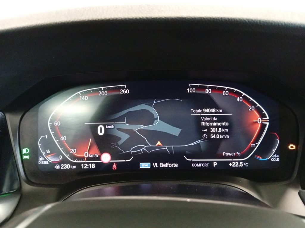 BMW 318 318d Touring mhev 48V Business Advantage auto - 11