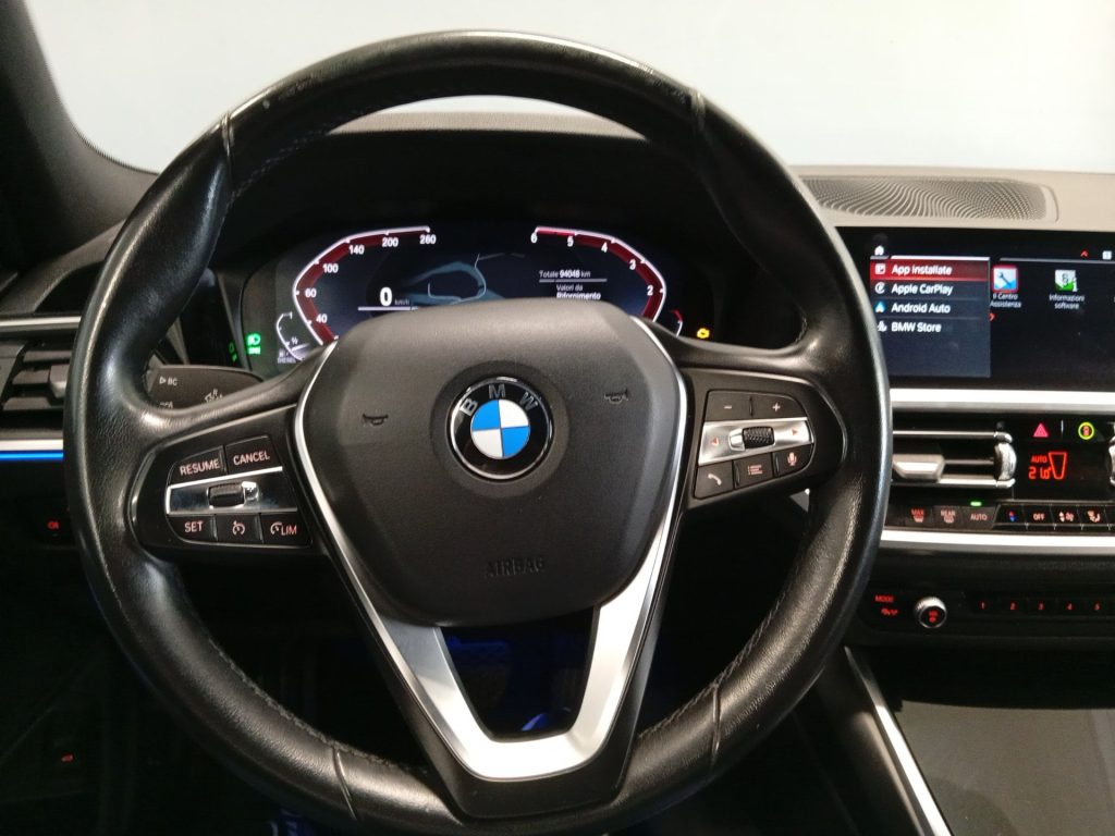 BMW 318 318d Touring mhev 48V Business Advantage auto - 16