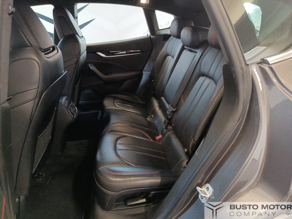 MASERATI Levante Levante 3.0 V6 Granlusso 250cv auto - 9