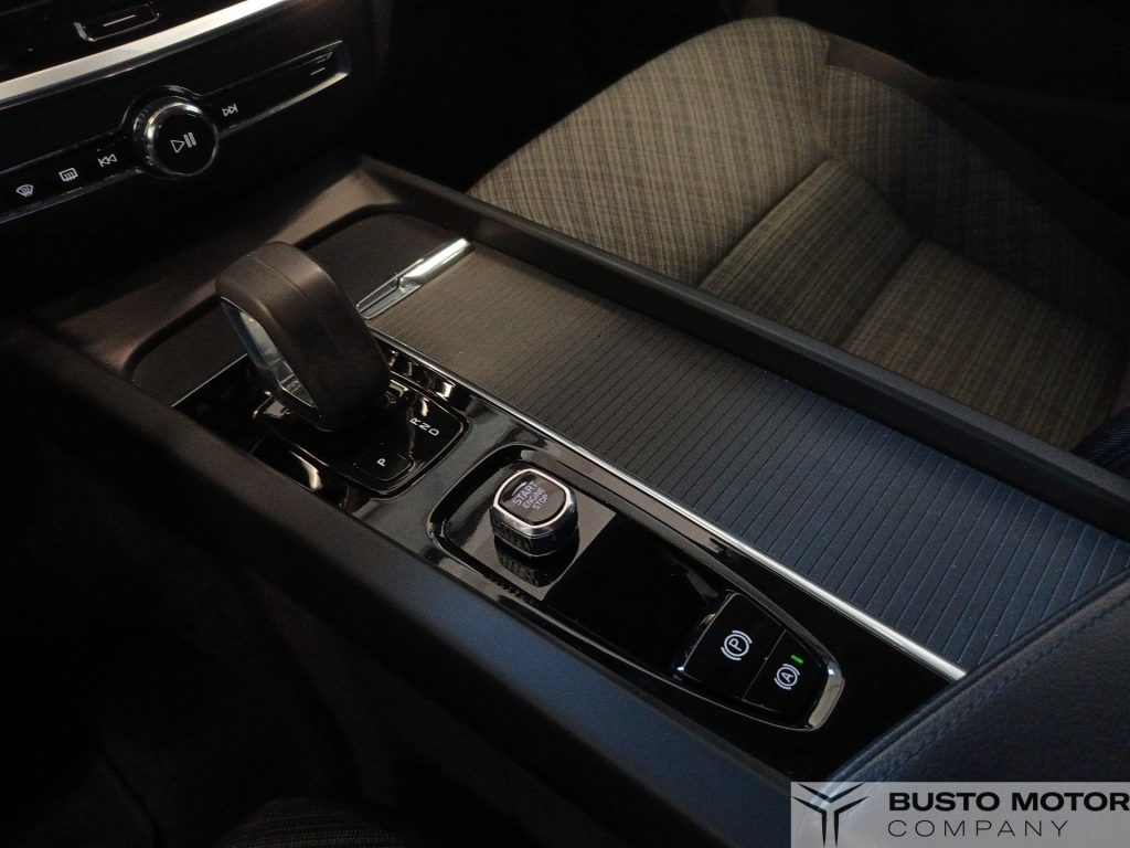 VOLVO V60 2.0 b4 Momentum Business Pro auto - 15