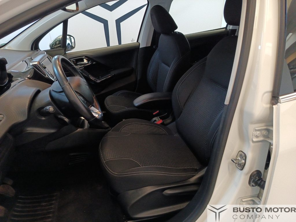 PEUGEOT 208 208 3p 1.2 puretech Allure 82cv - 8