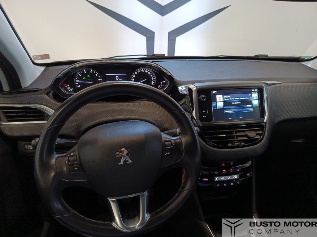 PEUGEOT 208 208 3p 1.2 puretech Allure 82cv - 11