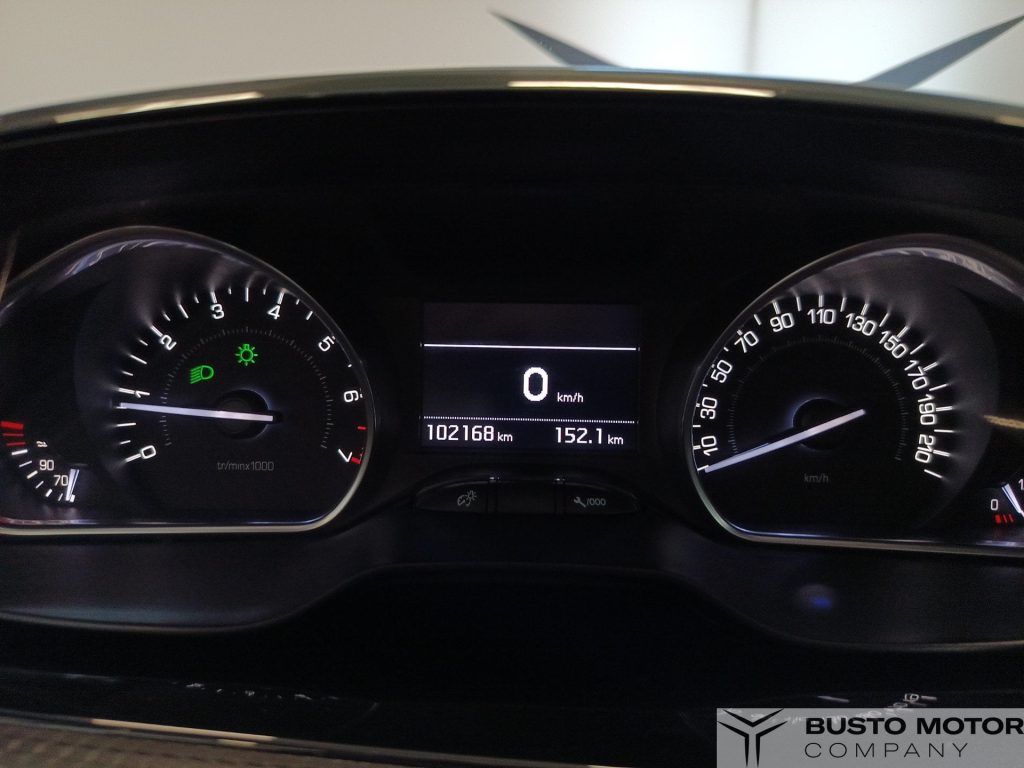 PEUGEOT 208 208 3p 1.2 puretech Allure 82cv - 12