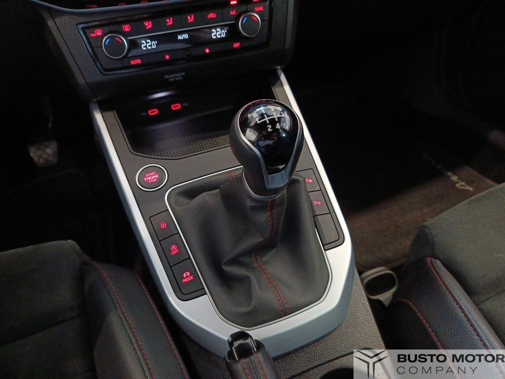 SEAT Arona Arona 1.0 ecotsi FR 95cv - 15