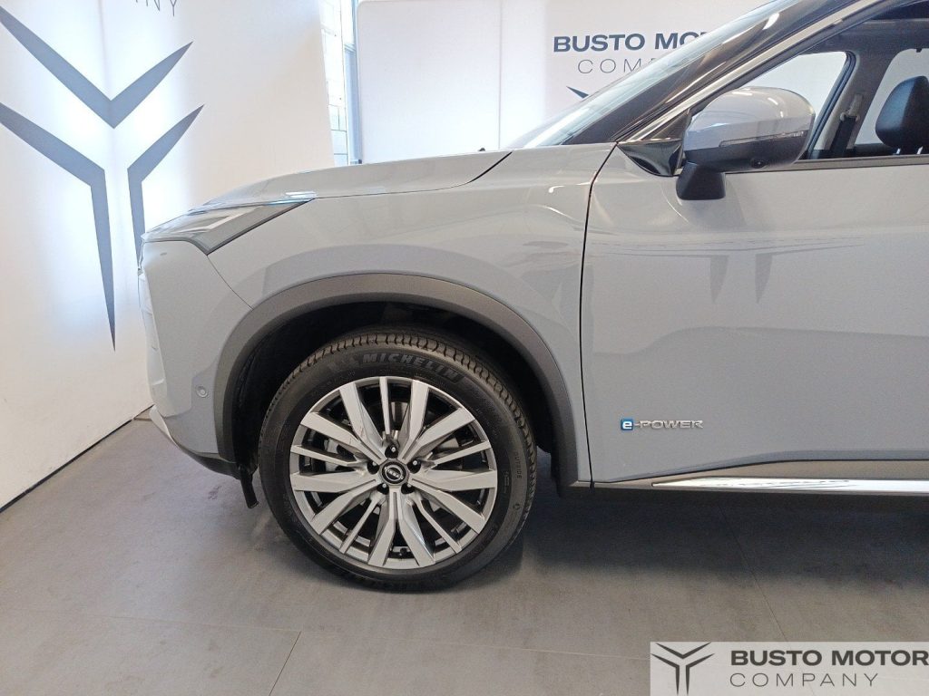 NISSAN X-Trail X-Trail 1.5 e-power Tekna Executive Pack e-4orce 4 - 7
