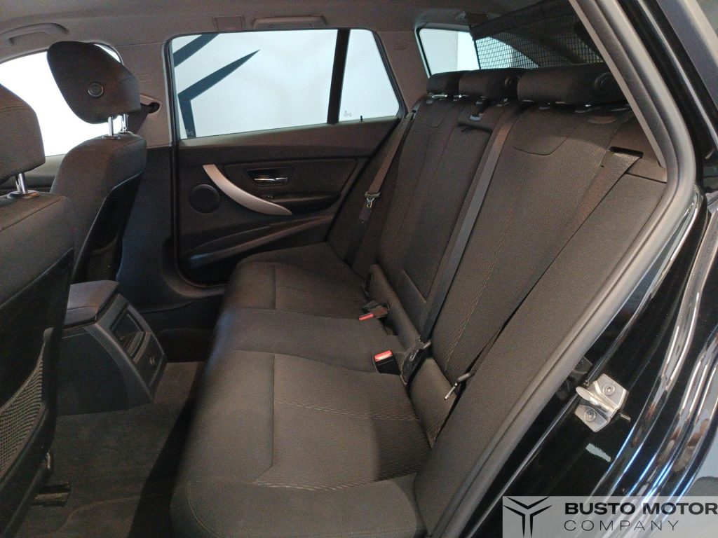 BMW 316 316d Touring Business Advantage - 9
