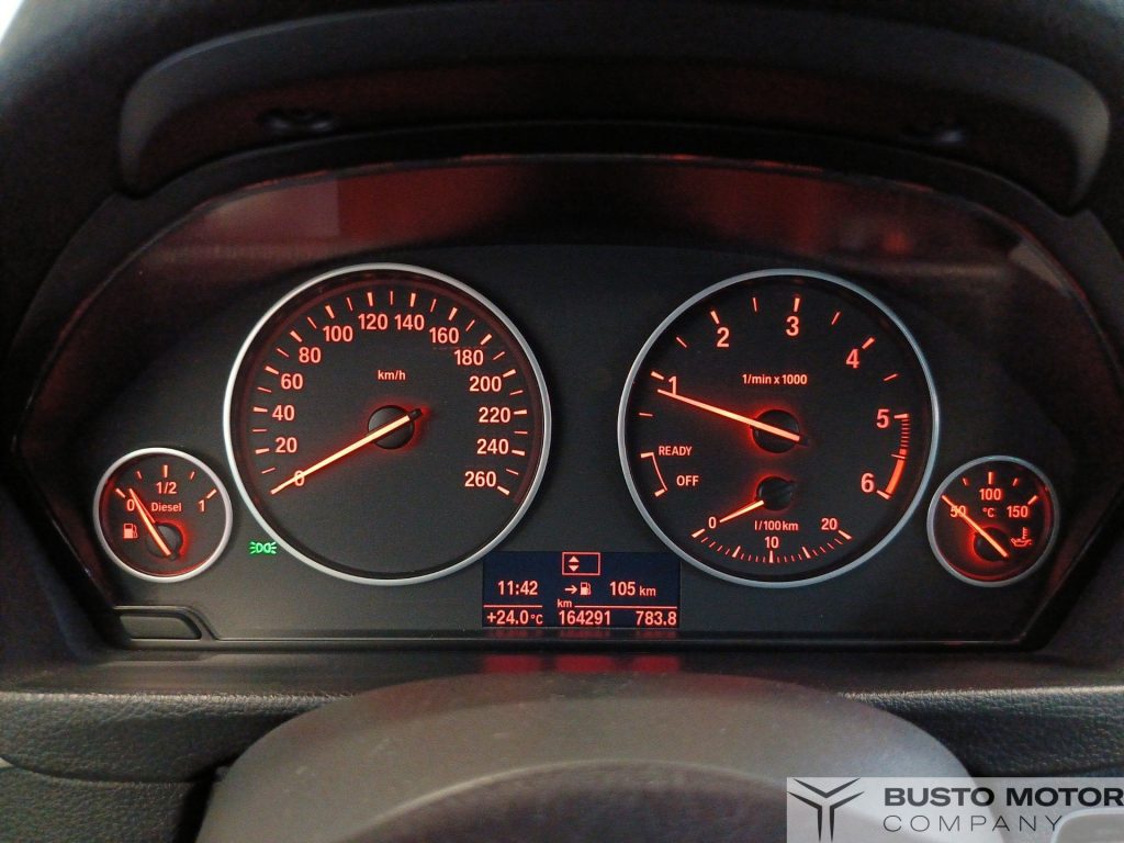 BMW 316 316d Touring Business Advantage - 12
